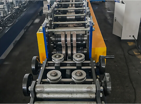 SUNWAY roll forming machine actual image display